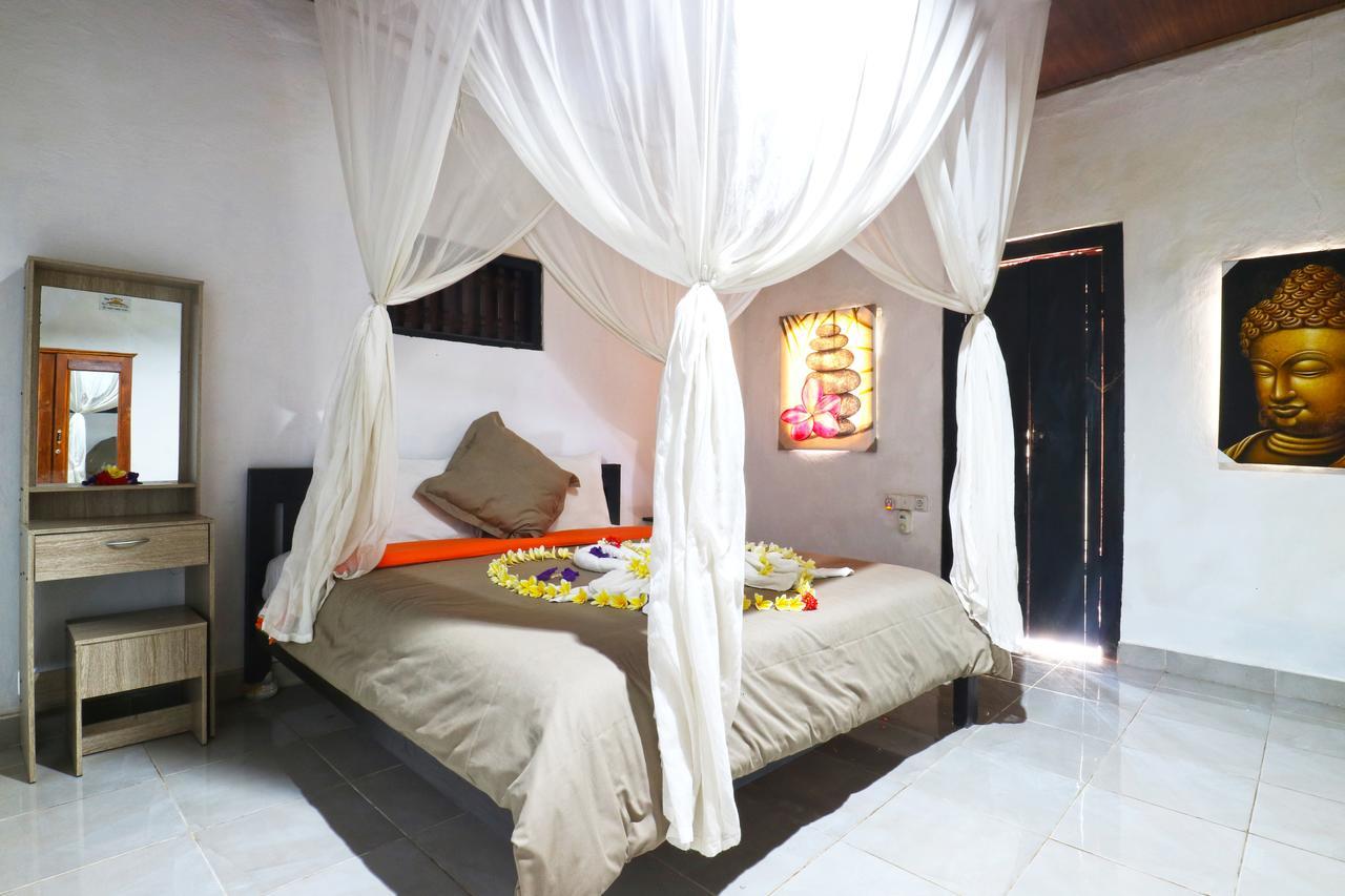 Sunjaya Kubu Guesthouse Nusa Lembongan  Exterior photo