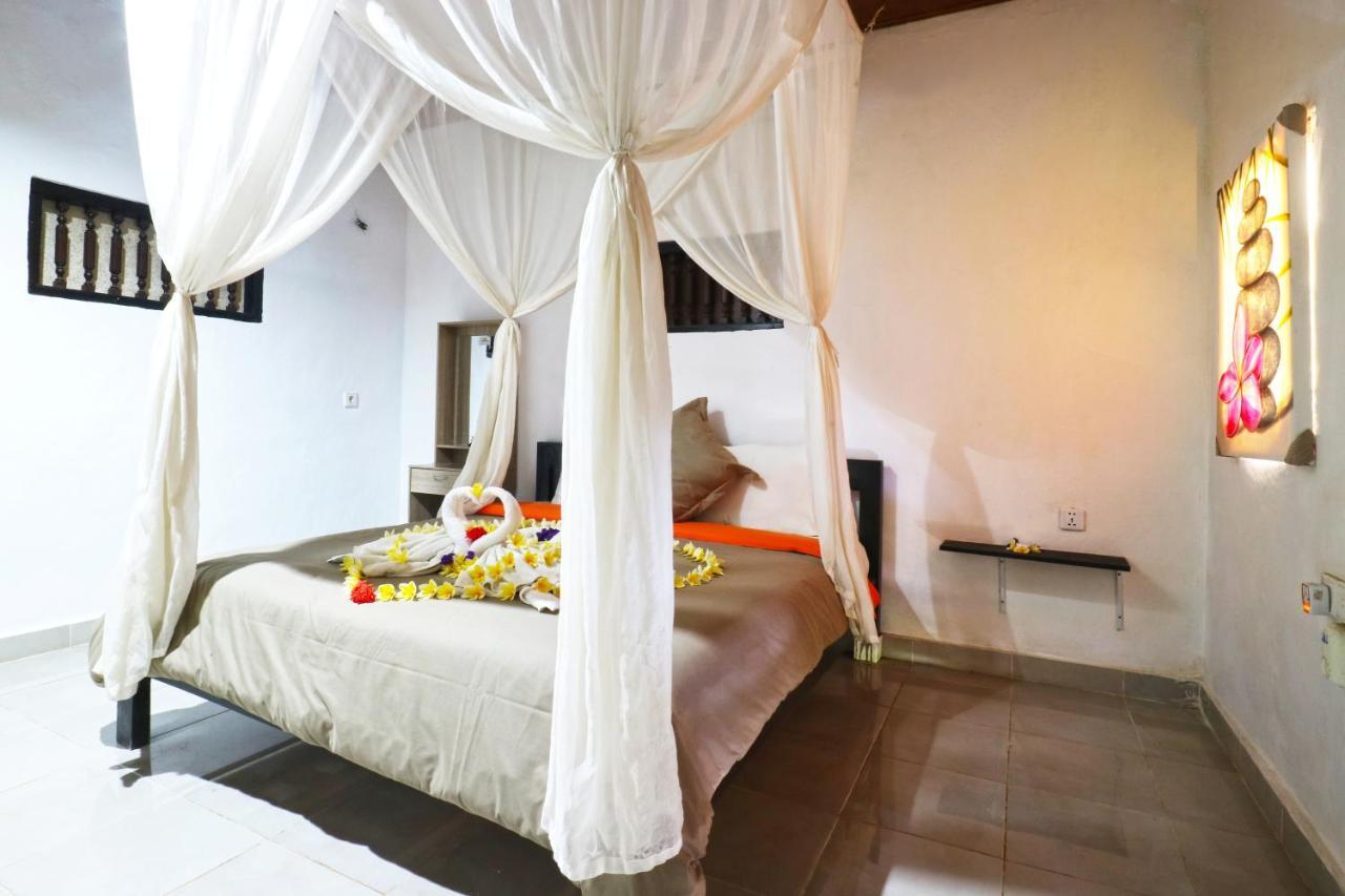 Sunjaya Kubu Guesthouse Nusa Lembongan  Exterior photo